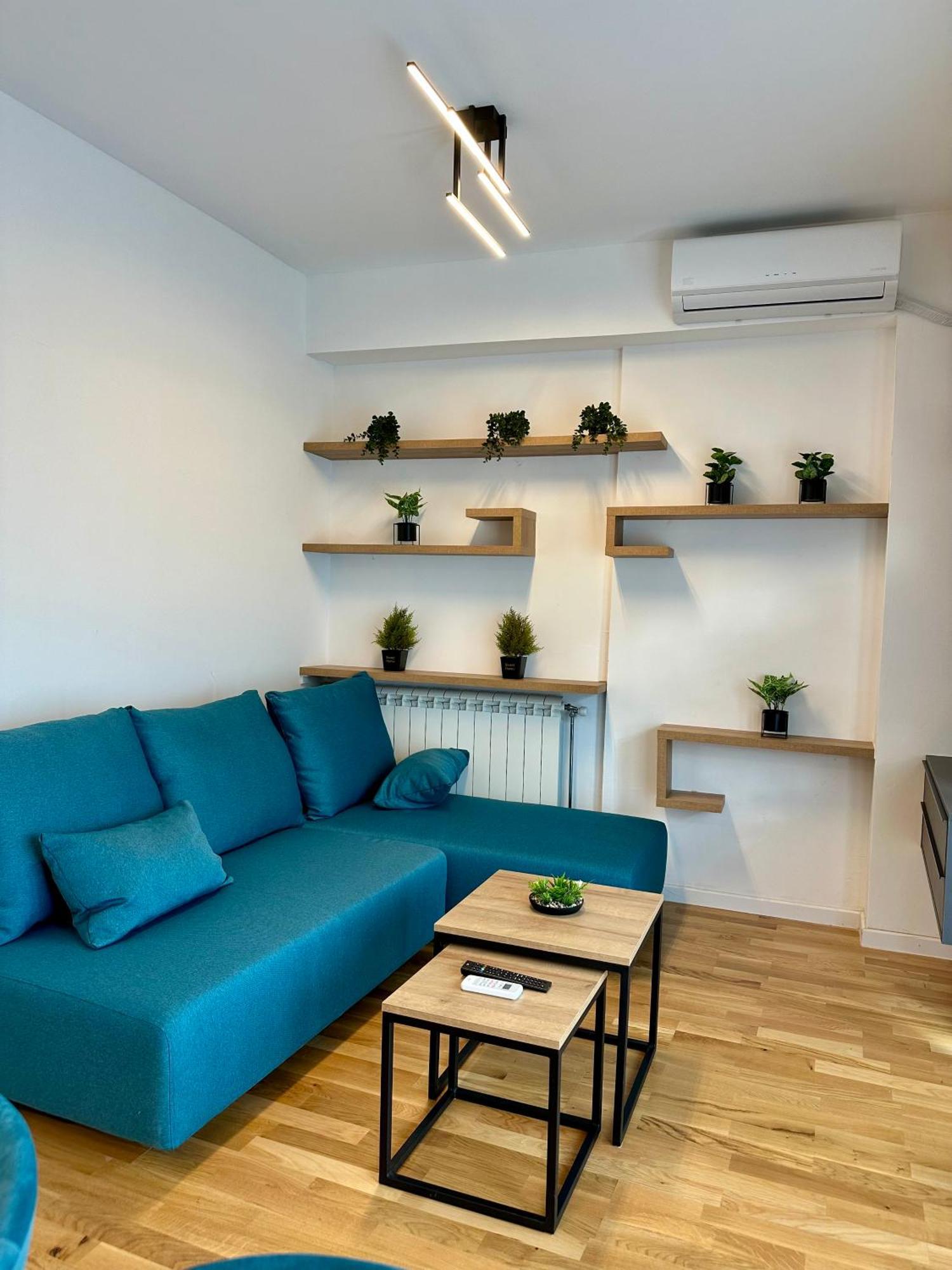 Downtown Riverside Apartments Скопие Екстериор снимка