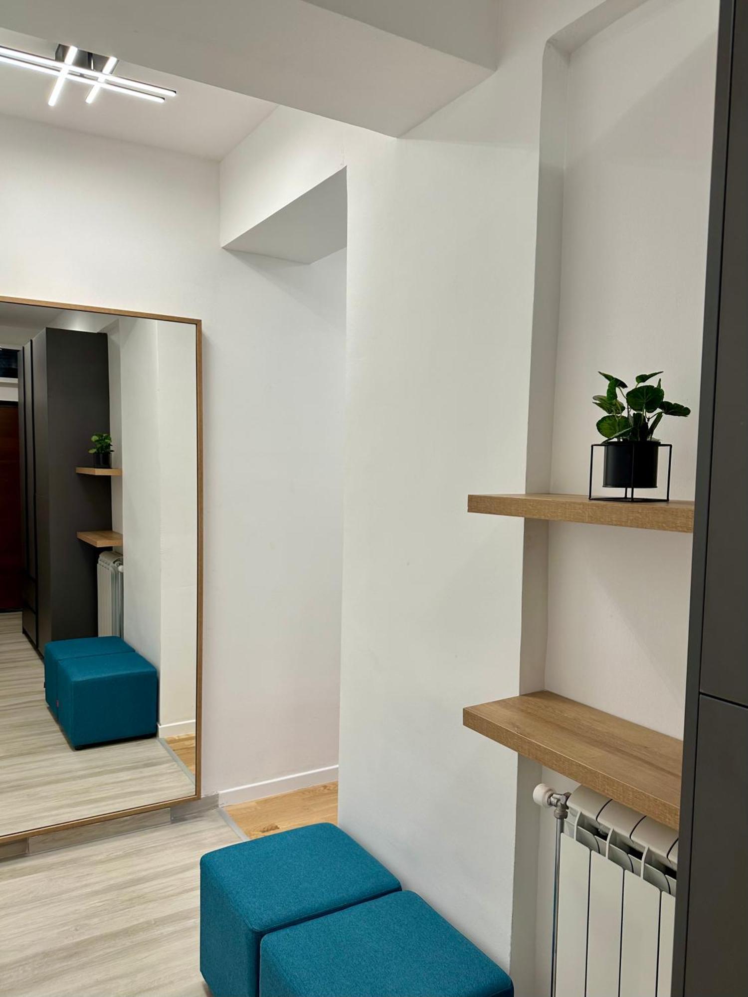 Downtown Riverside Apartments Скопие Екстериор снимка